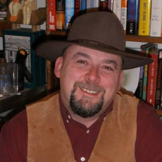 Wolfpack Publishing Signs David Boop